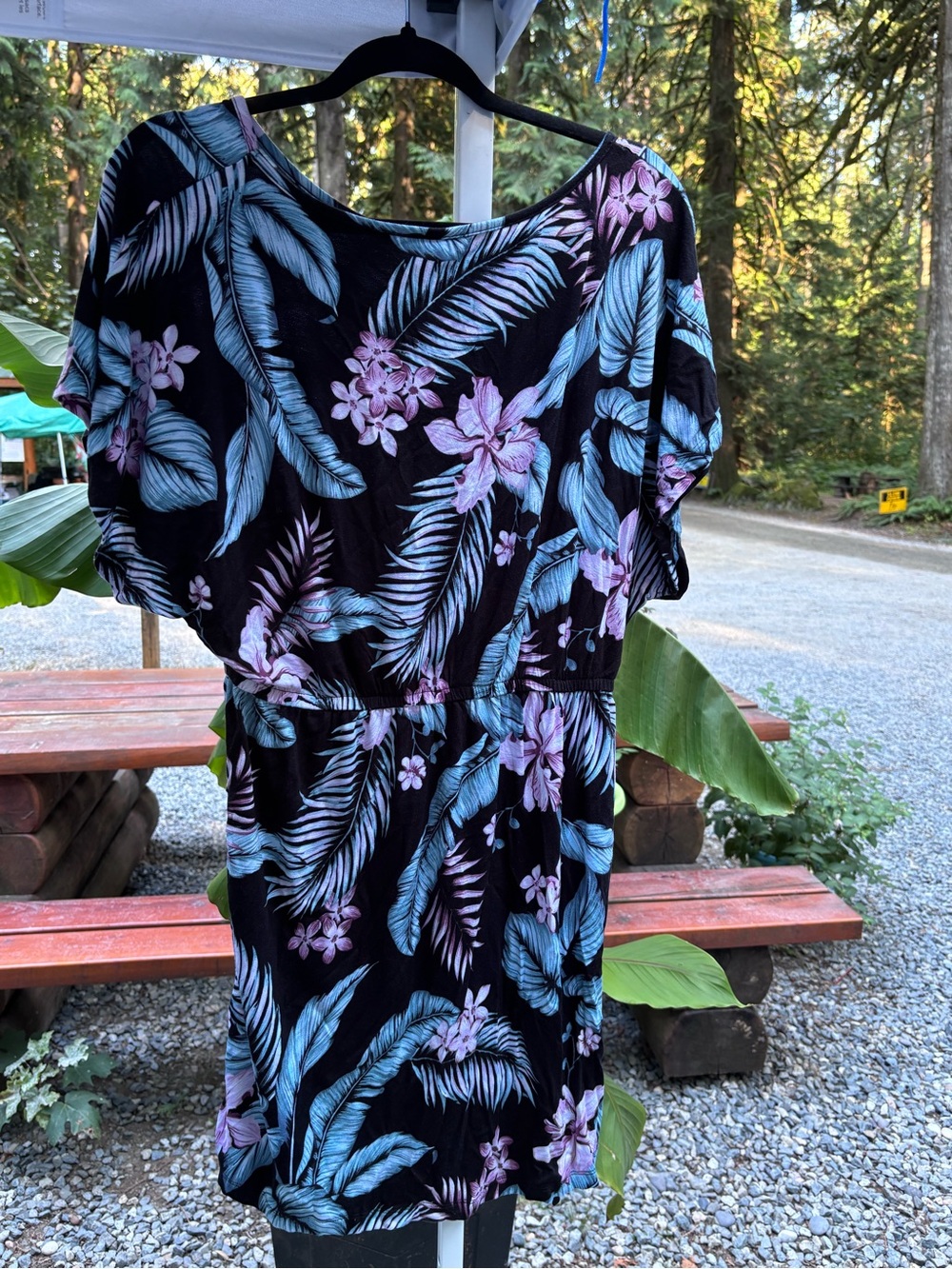 Eau De Sea Tropical Print Dress in Sky Blue and Black - Picture 4 of 4